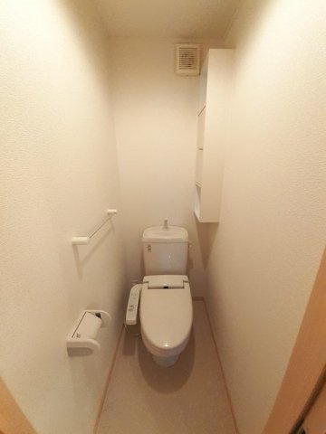 メゾン・シャンボールのトイレ