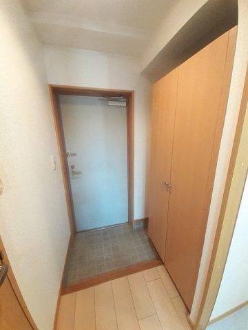 ラ　フローラの玄関|きれいな玄関です♪