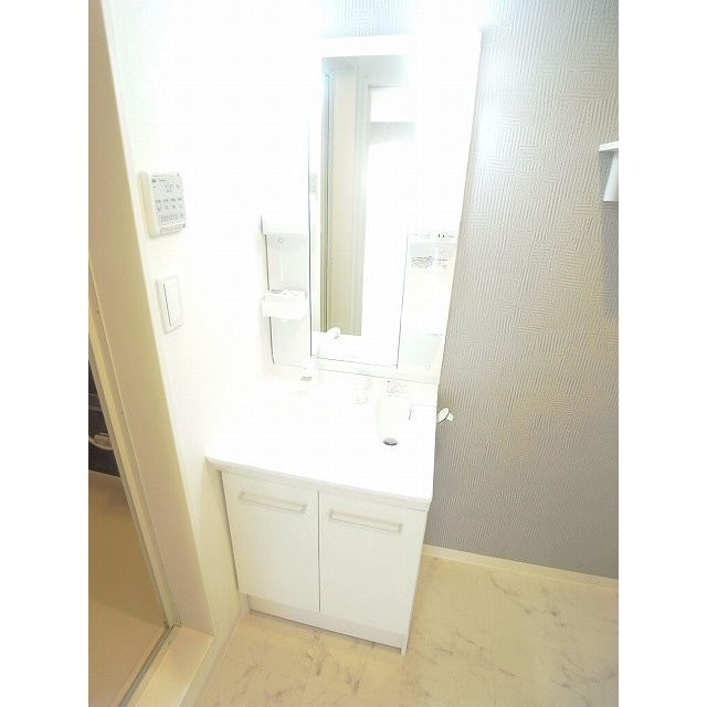 久留米市荘島町のアパートの洗面所|洗面所です