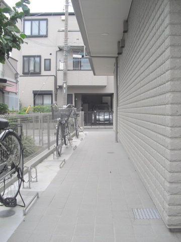 ＰＬＯＶＥＲ ＭＡＩＳＯＮのその他共用部分|１階共用廊下