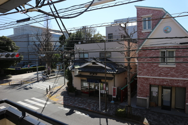 グリーンヒルズ柿の木坂の展望
