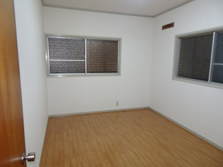 【洋室】 | 川西市萩原2丁目11の18　中古一戸建て