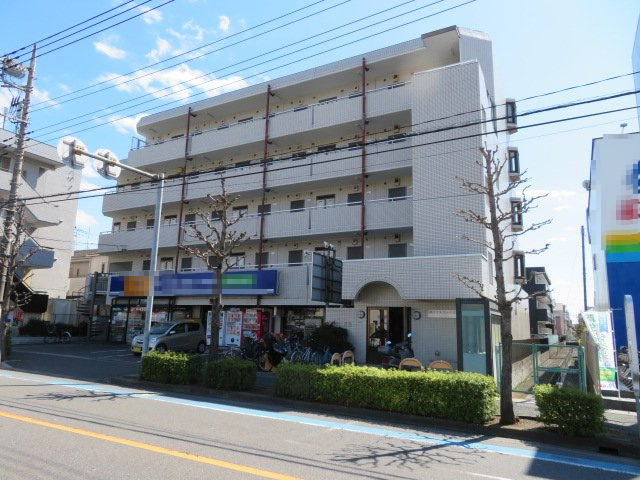 さいたま市南区四谷１丁目の一棟マンションの外観