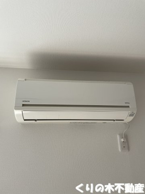 【設備】 | ガーデンハイツひがき E棟 | エアコン付きです