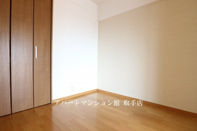 メゾン・ボヌールの洋室