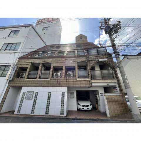 坂口ポートハイツの外観|落ち着いた雰囲気の外観です