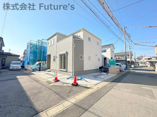 三郷市彦成1丁目　新築戸建　全6棟　4号棟の前面道路含む現地写真|前面道路含む現地写真です。