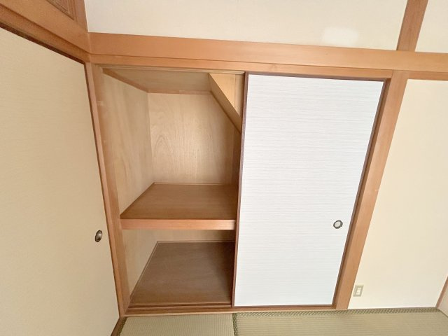生駒白庭台賃貸住宅の収納