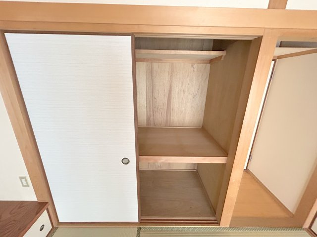 生駒白庭台賃貸住宅の収納