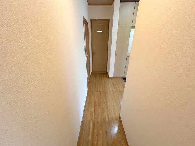 生駒白庭台賃貸住宅の玄関