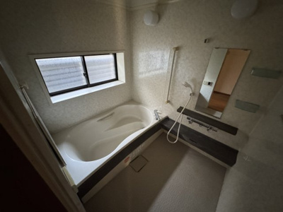 【浴室】 | 高岡市波岡売戸建 | お風呂も綺麗な状態です