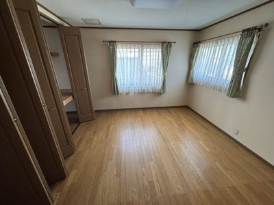 【洋室】 | 高岡市波岡売戸建