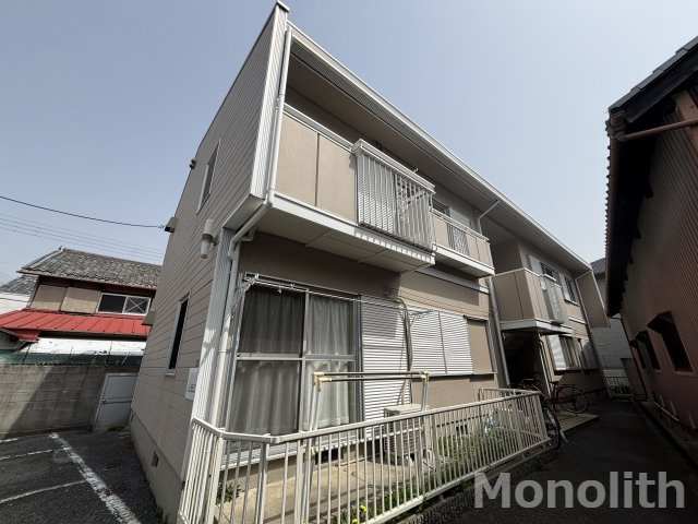 ロイヤルスクエア高津の外観