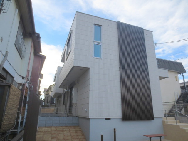 Ｃｈａｍｂｒｅｕｉｌ　シャンブレイユ