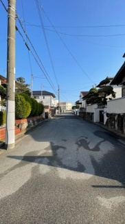 【前面道路含む現地写真】