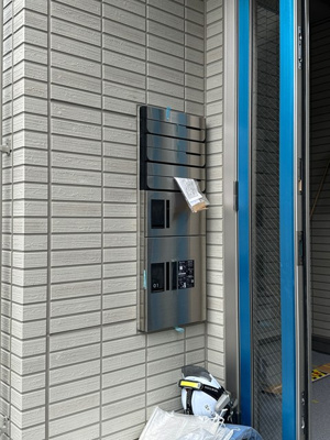 【その他共用部分】 | 【新築】シャインステージ | ※施工中※共用部には宅配BOXがあるので荷物の受け取りもスムーズに♪再配達を依頼する手間が省けます☆