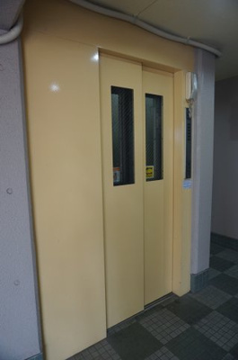 【その他共用部分】 | カーサアリーナ | エレベーター
