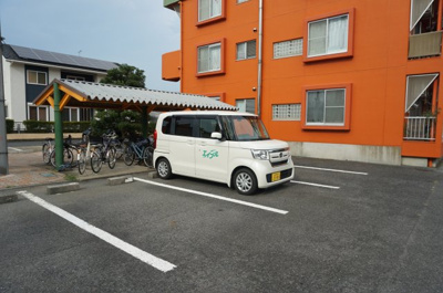 【駐車場】 | カーサアリーナ