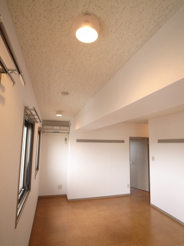 【内装】 | Ｔ・ＦＯＲＴ吾妻台 | ダウンライトもオシャレポイントです☆