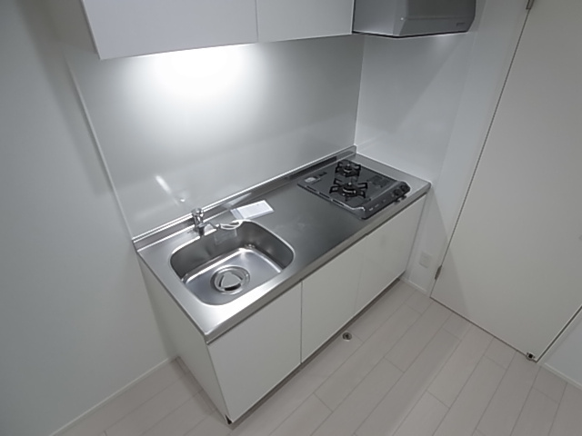 神戸市兵庫区御崎町１丁目のアパートのキッチン|システムキッチン（ガス２口）