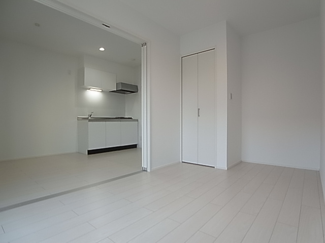 神戸市兵庫区御崎町１丁目のアパートの内装|洋室