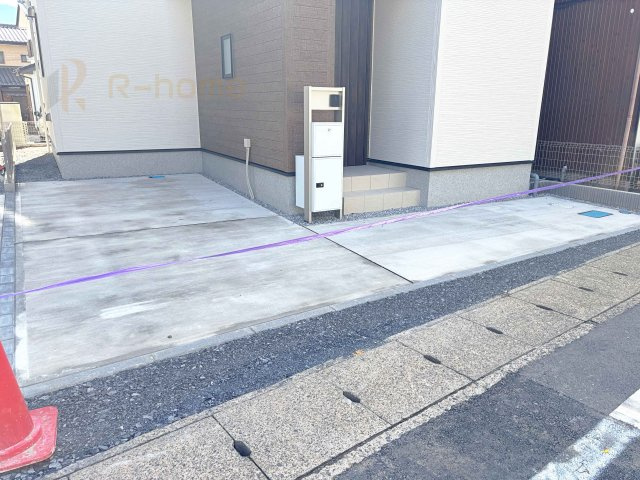 取手市台宿2丁目24-1期　新築戸建て　1号棟の駐車場|カースペースは2台お停めいただけます♪