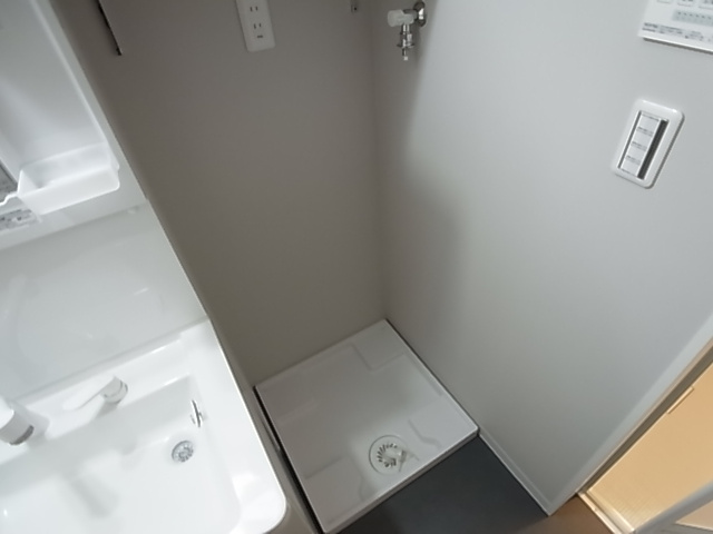 神戸市兵庫区御崎町１丁目のアパート