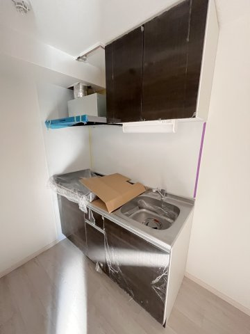 大阪市都島区都島南通１丁目の賃貸マンションのキッチン