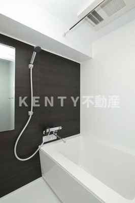 【浴室】 | レジディア目黒 | 落ち着いた空間のお風呂です