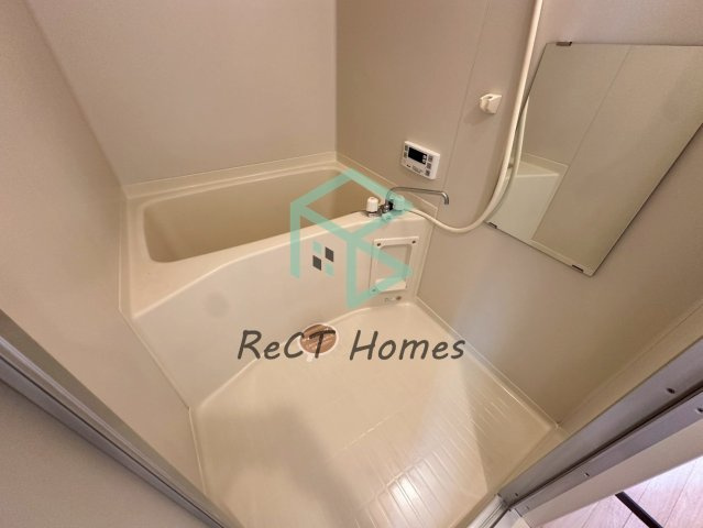 リースランド北条宮の町 B棟の浴室