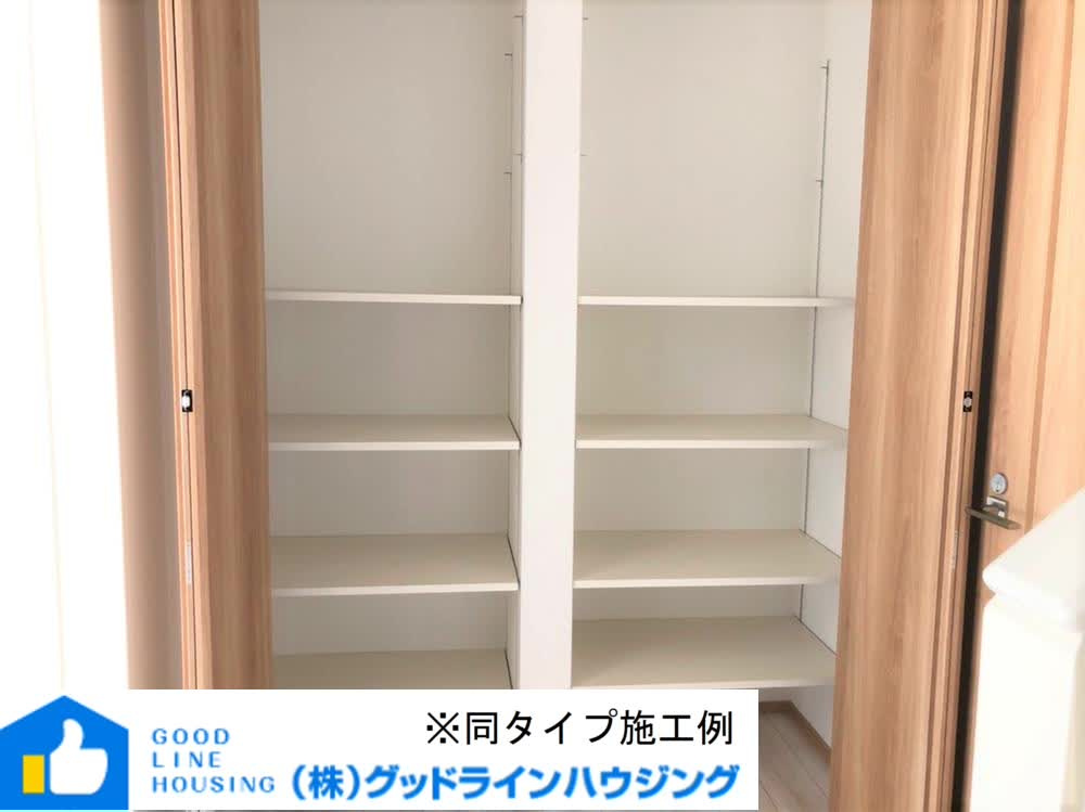 小野市王子町4－2号棟の収納