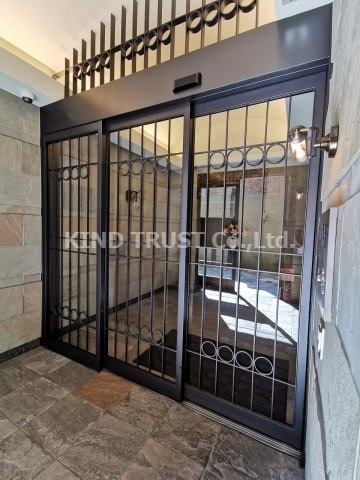 プリマクラッセのエントランス|エントランスです