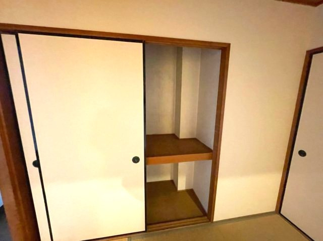 香里北ハイツの収納
