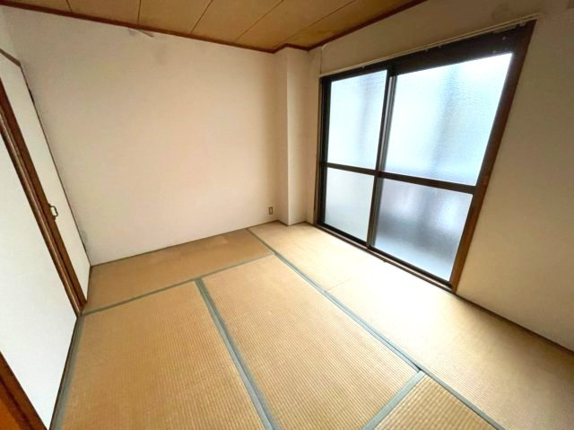 香里北ハイツの和室