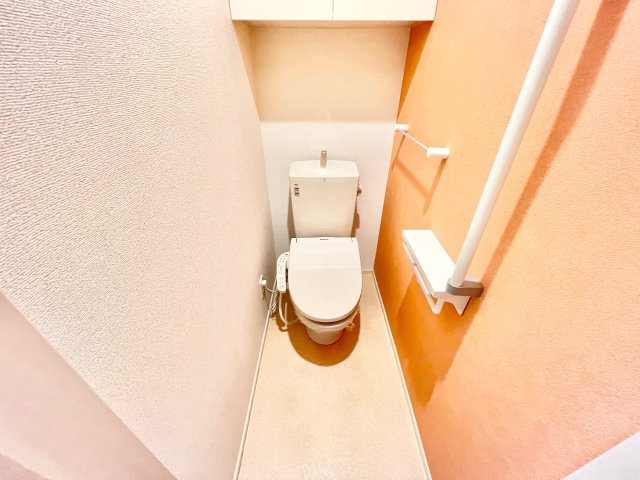ハッピースマイルのトイレ|※別部屋参考写真