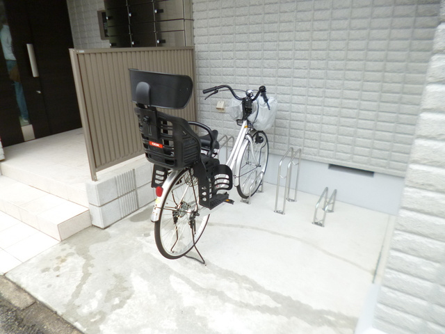 エスペランサ豪徳寺のその他共用部分|自転車駐輪可