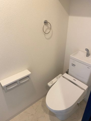 【トイレ】 | KYハウスⅥ | 内装の写真は類似した部屋となり、現況と異なります。参考としてください。