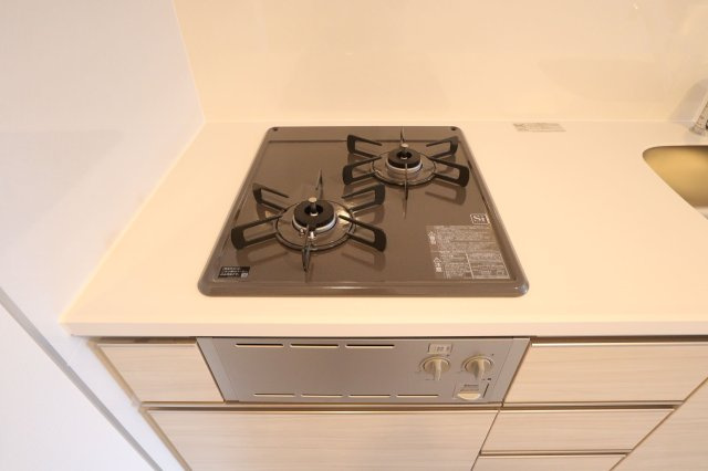 コンフォリア新大阪宮原Qのキッチン