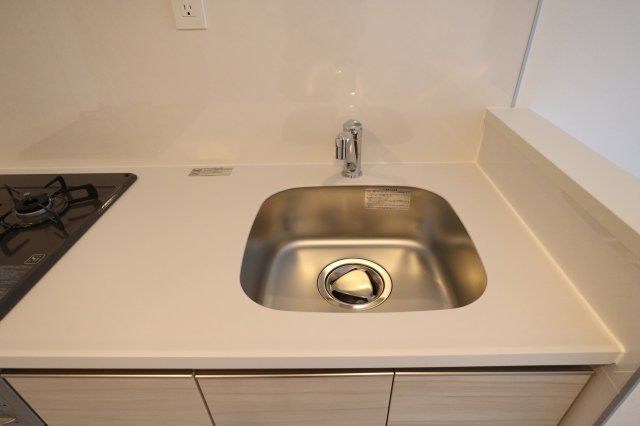 コンフォリア新大阪宮原Qのキッチン