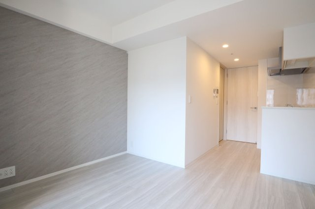 コンフォリア新大阪宮原Qの居間・リビング