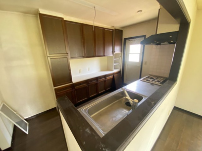 【キッチン】 | 匝瑳市飯倉台　中古店舗兼居宅