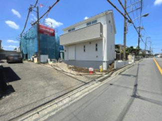 【前面道路含む現地写真】 | 大和市下鶴間　全1棟 | 前面道路