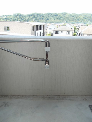 【バルコニー】 | グランシャリオ | 奥行きのあるバルコニー