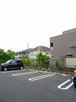 【駐車場】 | グランシャリオ