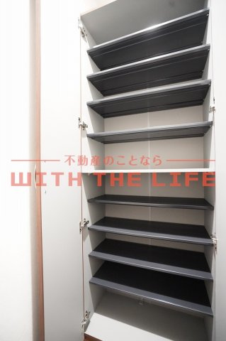K-ideal久留米Ⅲ【キャッシュバック対象物件】の収納|シューズボックス付です