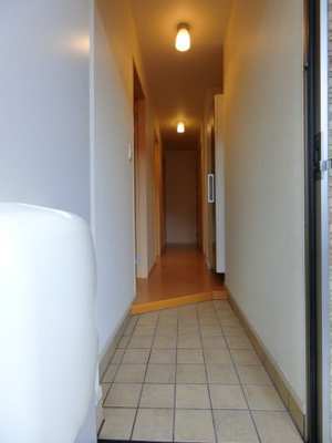 【玄関】 | ロワゾ倉吉 | イメージ102号室写真