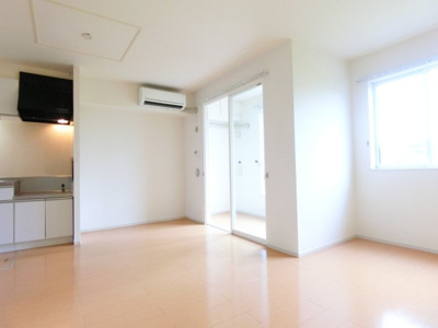 【居間・リビング】 | ロワゾ倉吉 | イメージ102号室写真