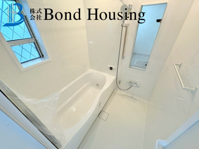 明石市朝霧町３丁目の新築一戸建の浴室