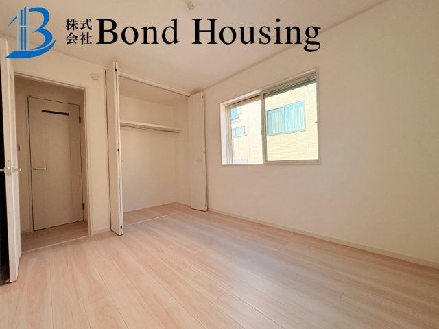 明石市朝霧町３丁目の新築一戸建の洋室