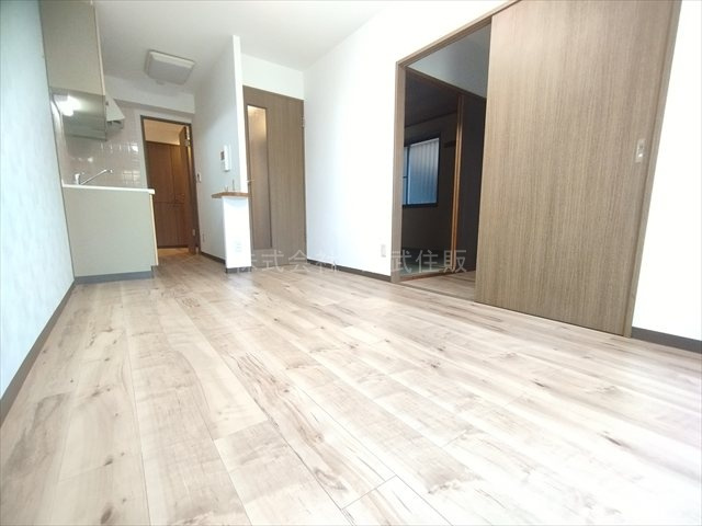 【居間・リビング】の画像